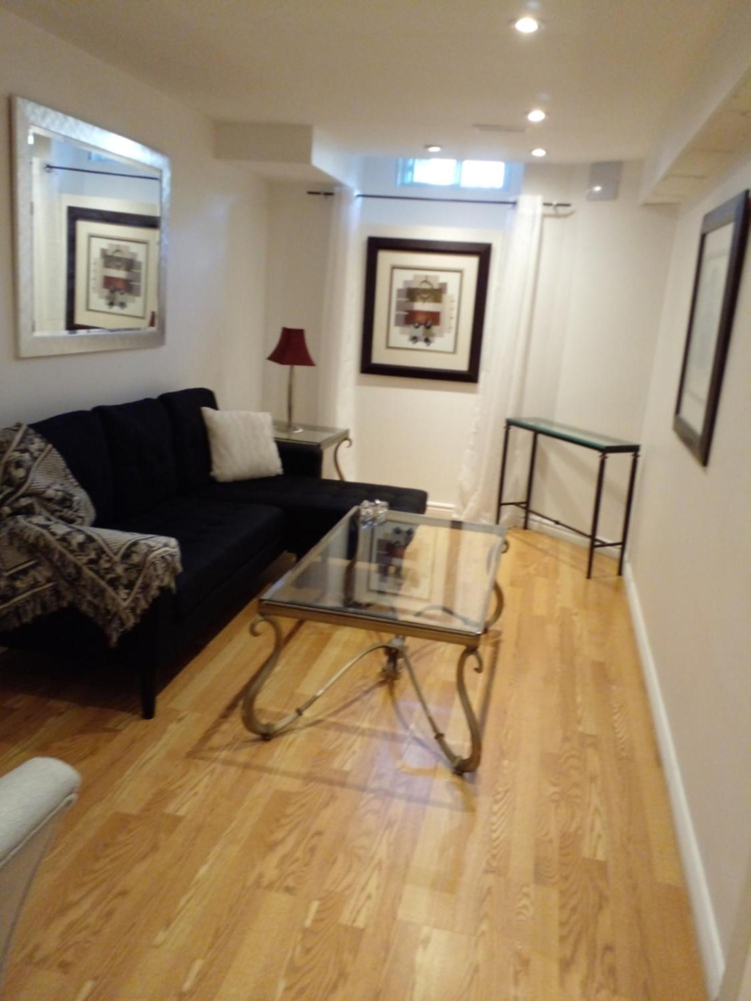 Osaka One-bedroom Basement Appartement *